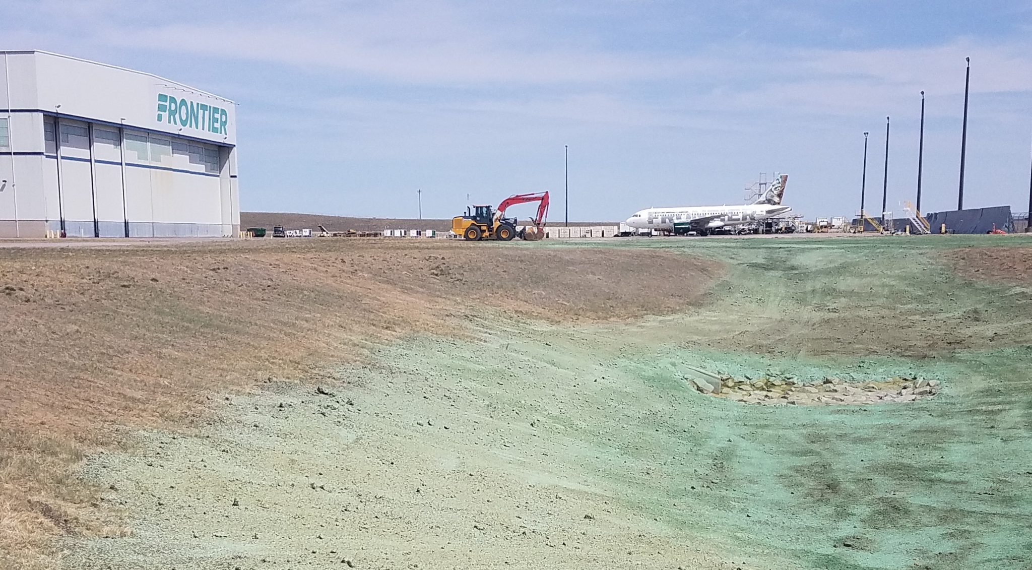 Frontier Airlines Detention Pond DIA Cropped
